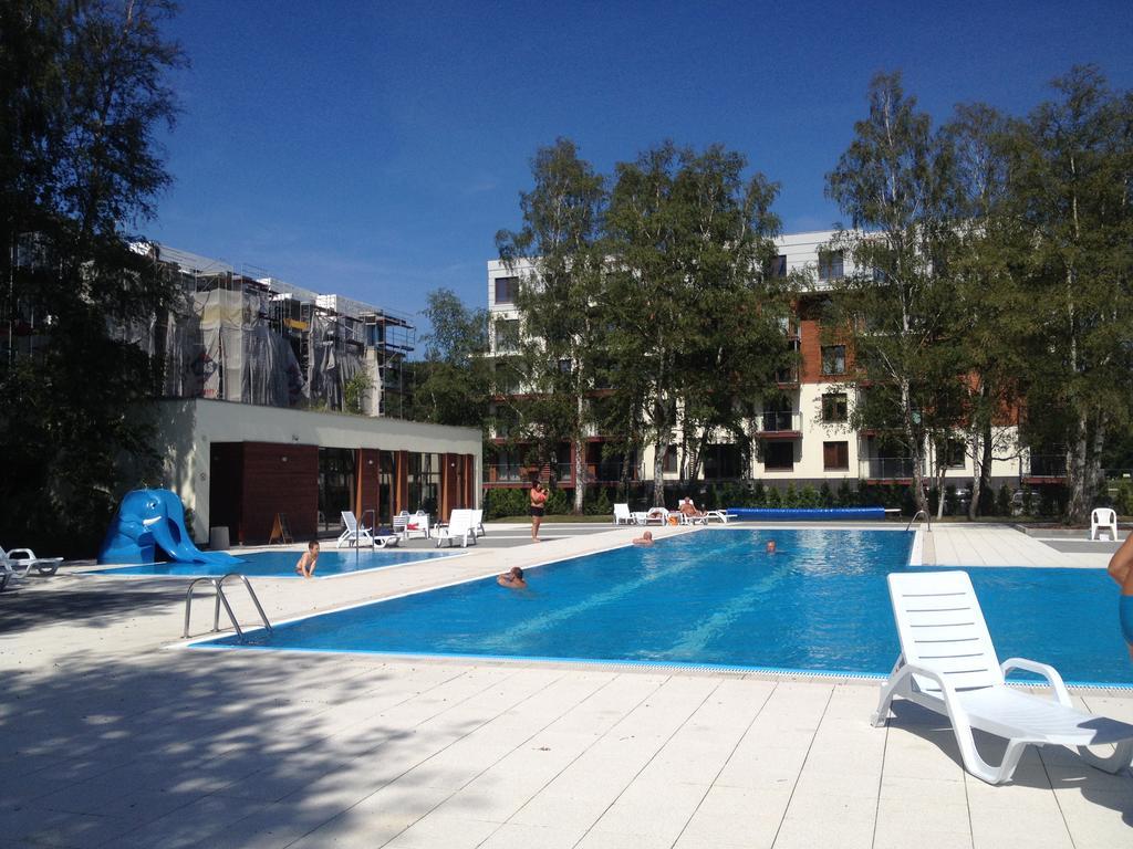 Apartament Paris Колобжег Екстериор снимка