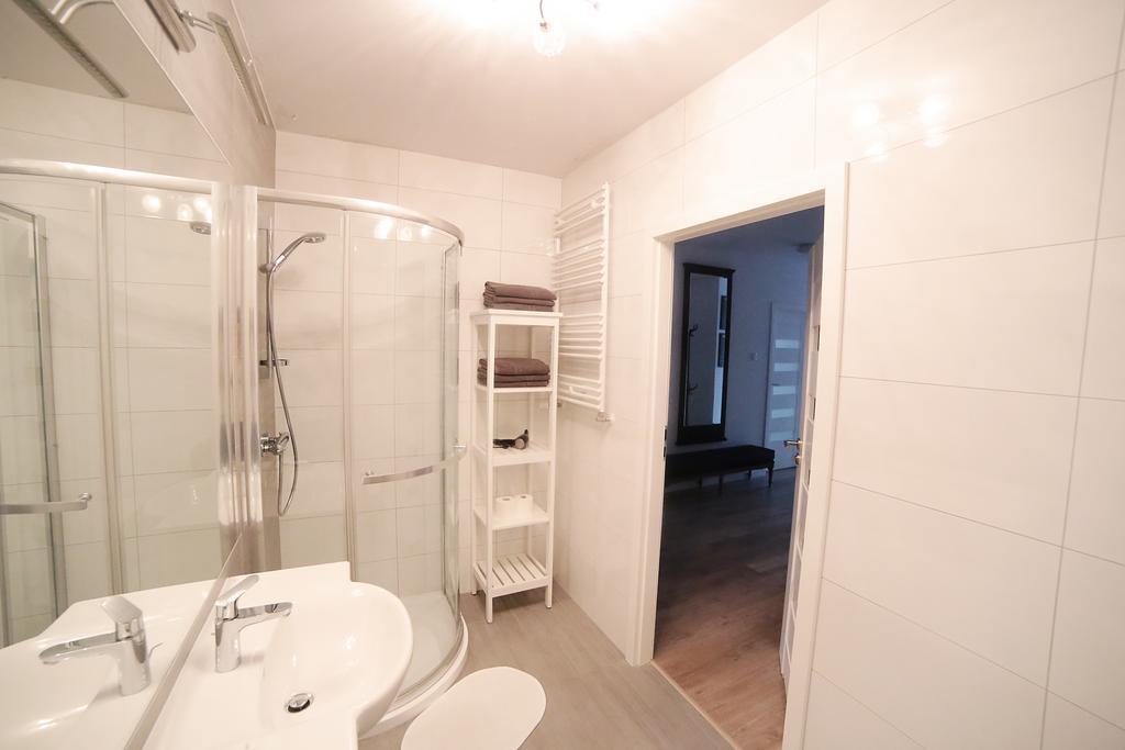 Apartament Paris Колобжег Екстериор снимка