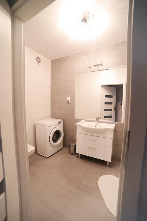 Apartament Paris Колобжег Екстериор снимка